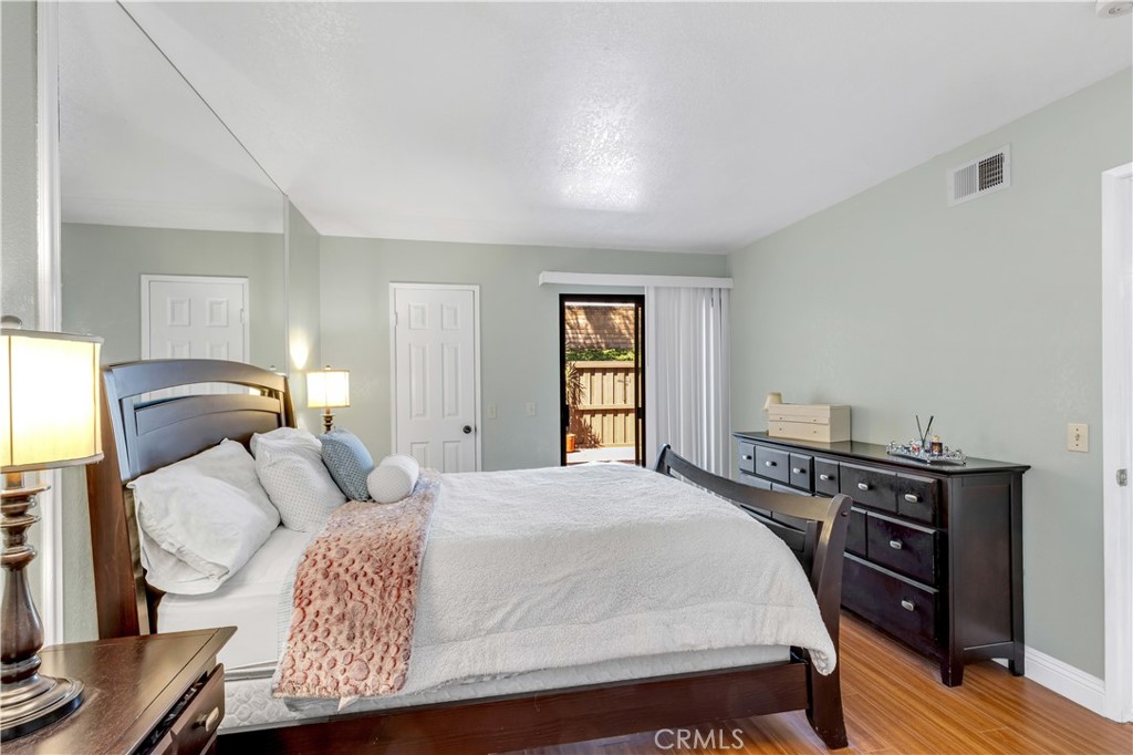 25231 Tanoak