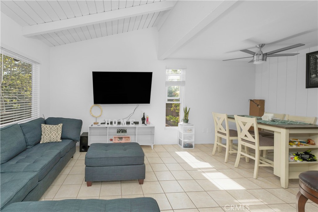 1000 W Macarthur Boulevard 58