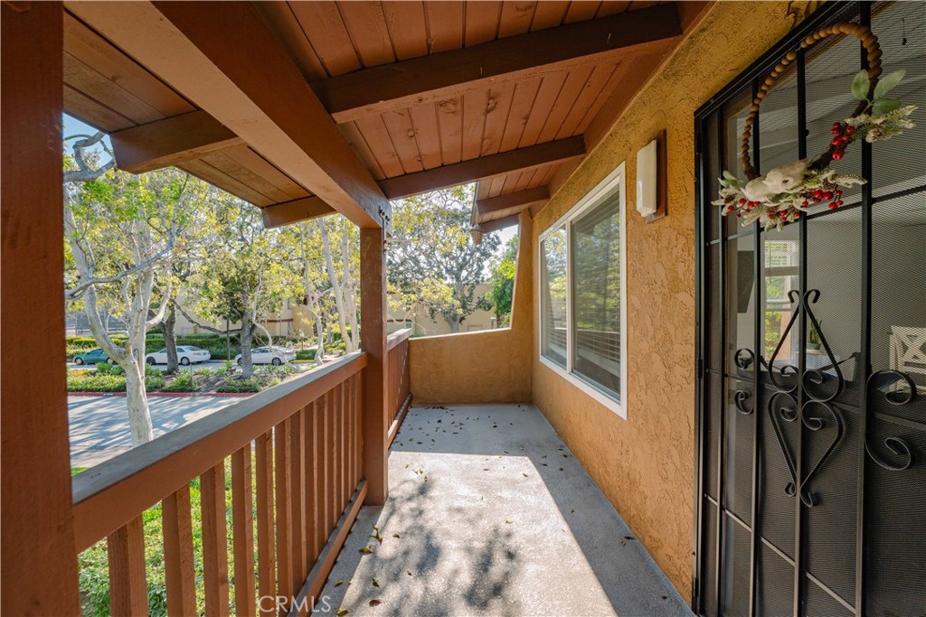1000 W Macarthur Boulevard 58