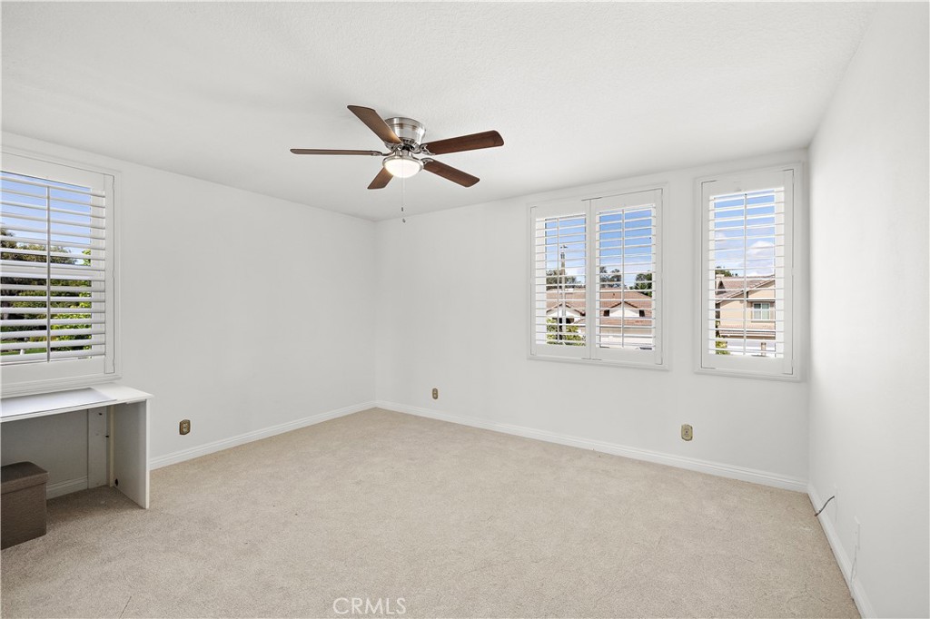 24646 Royale Ridge