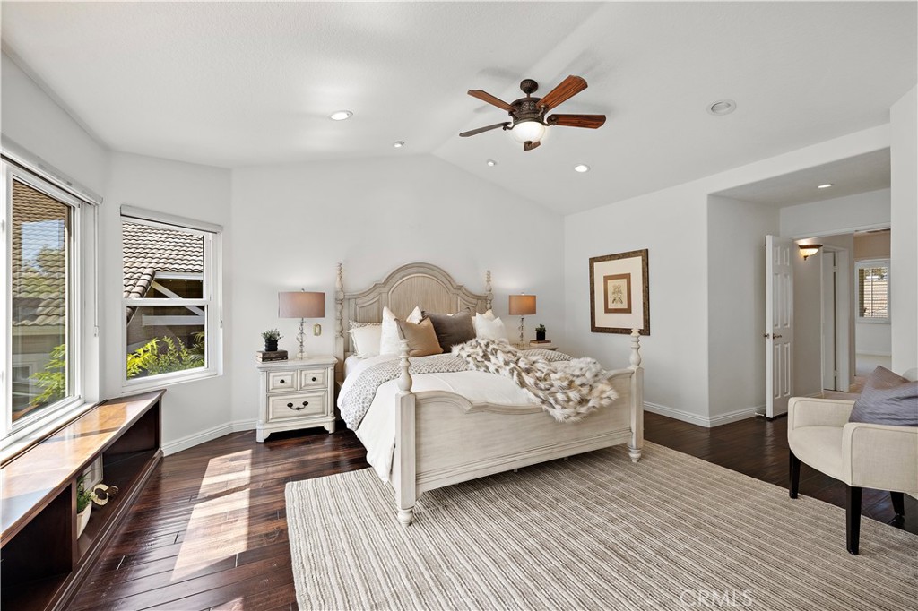 24646 Royale Ridge