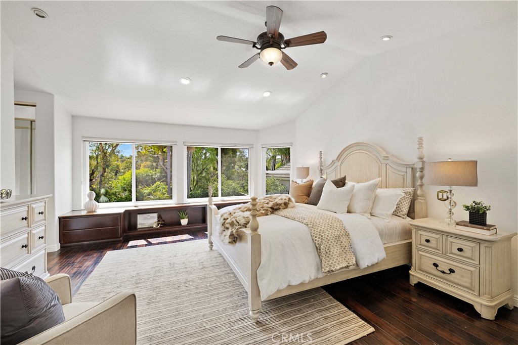 24646 Royale Ridge