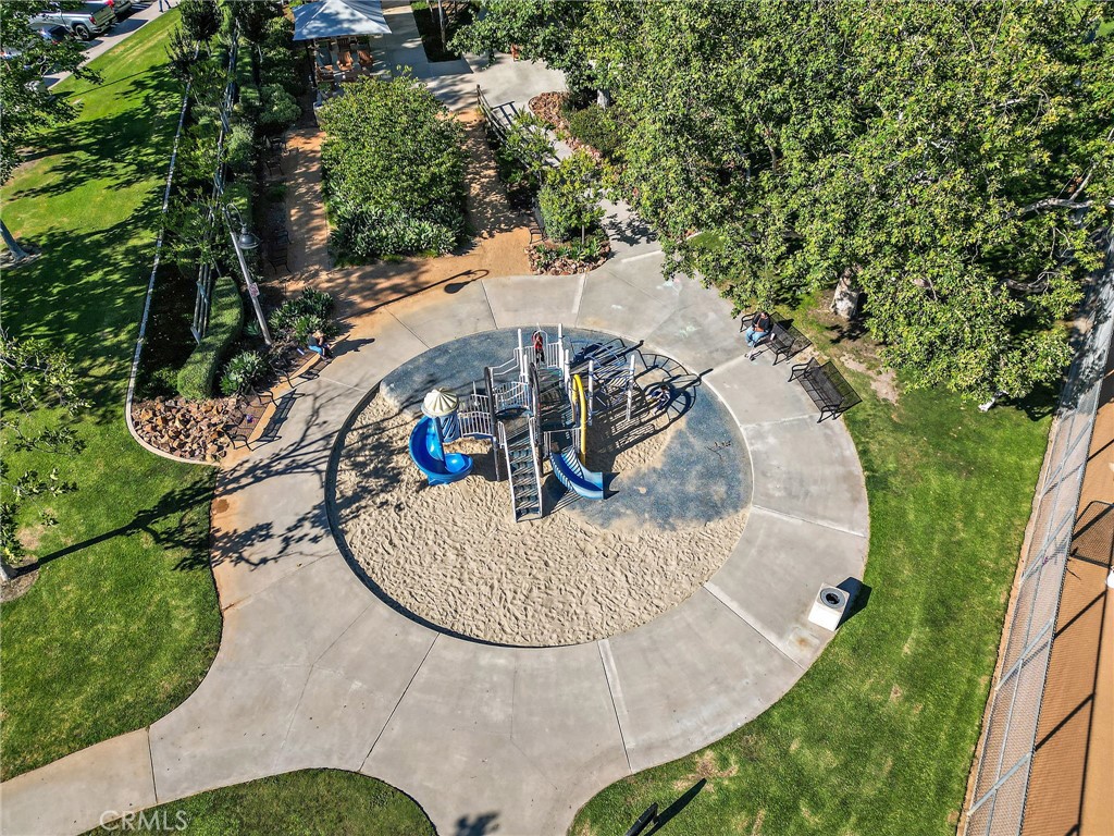 23261 La Glorieta G