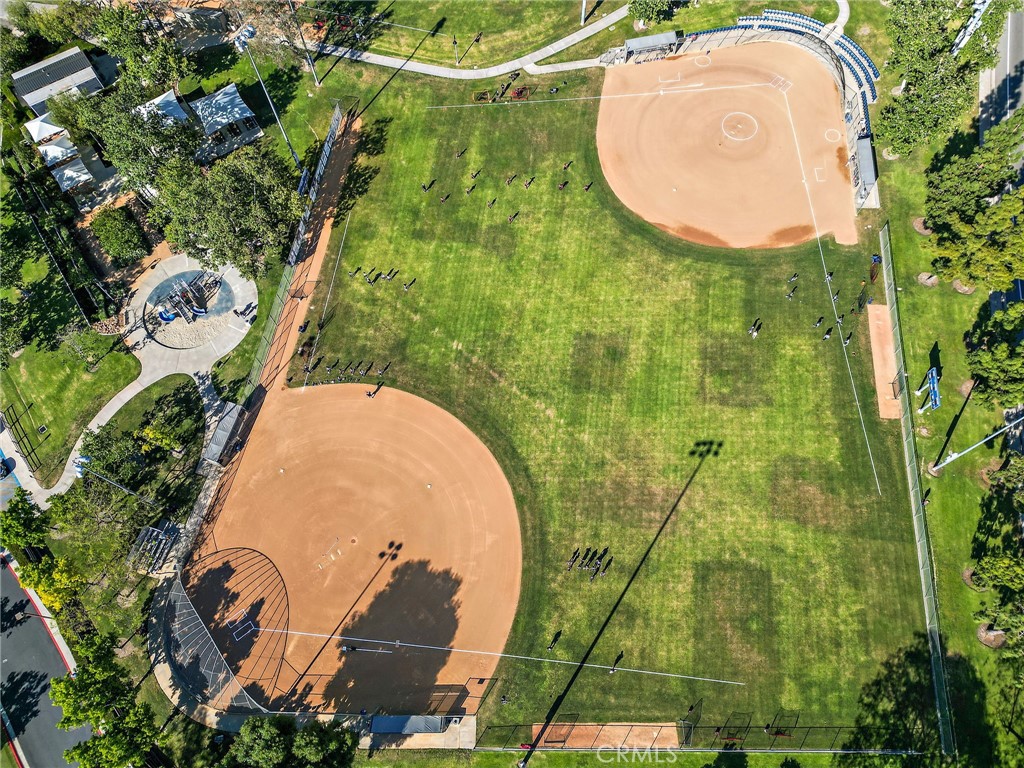 23261 La Glorieta G
