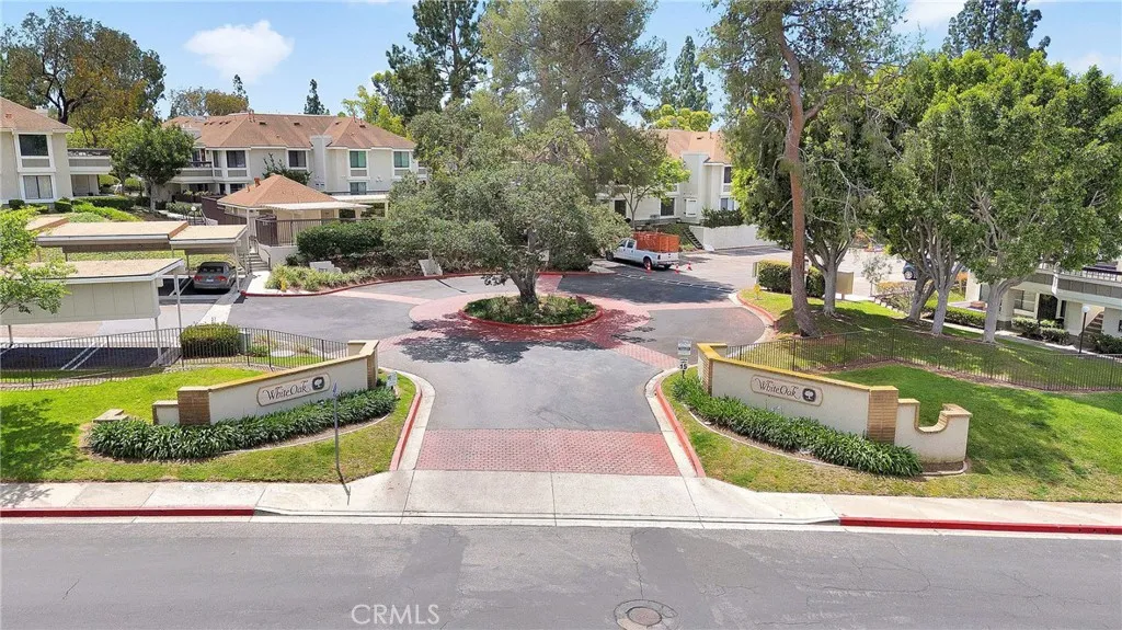 22198 Cedar Pointe Unit 1f