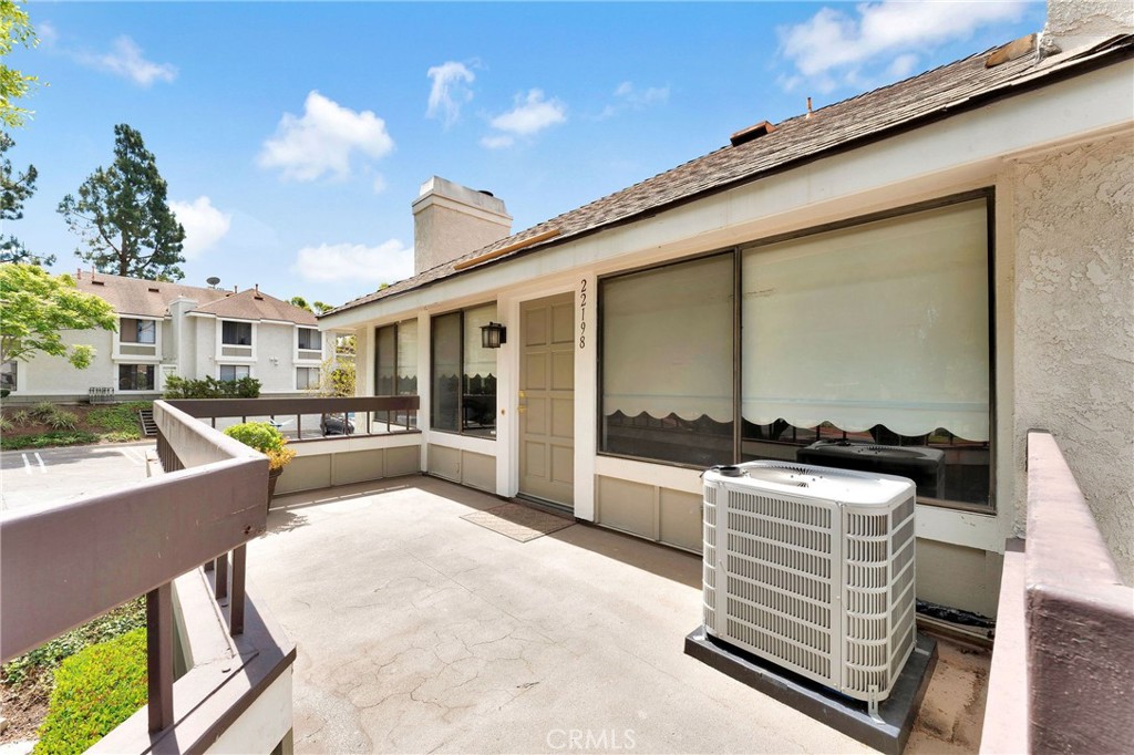 22198 Cedar Pointe 1F