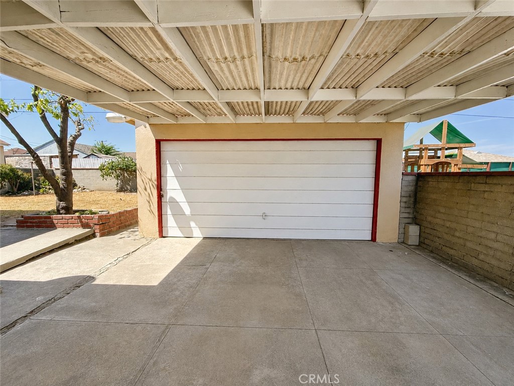 209 W 122nd