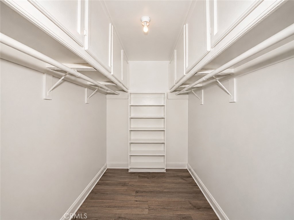 209 W 122nd
