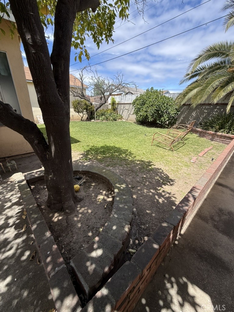 209 W 122nd