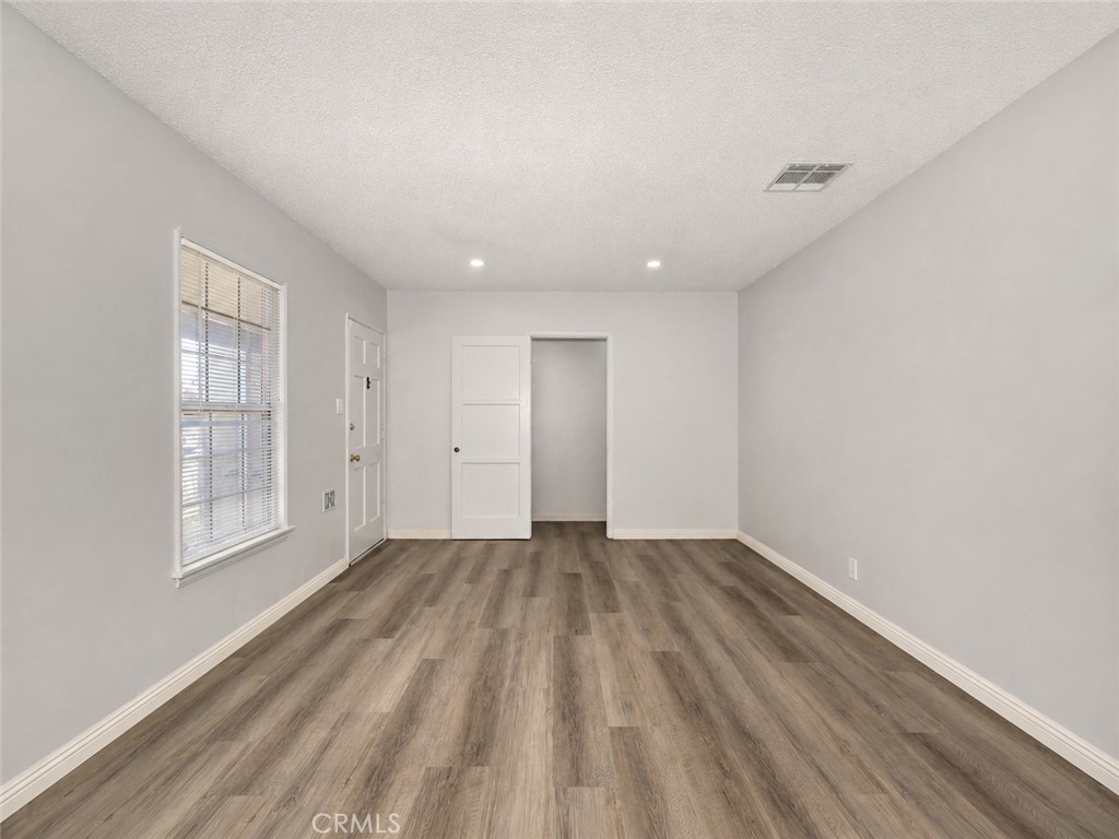 209 W 122nd