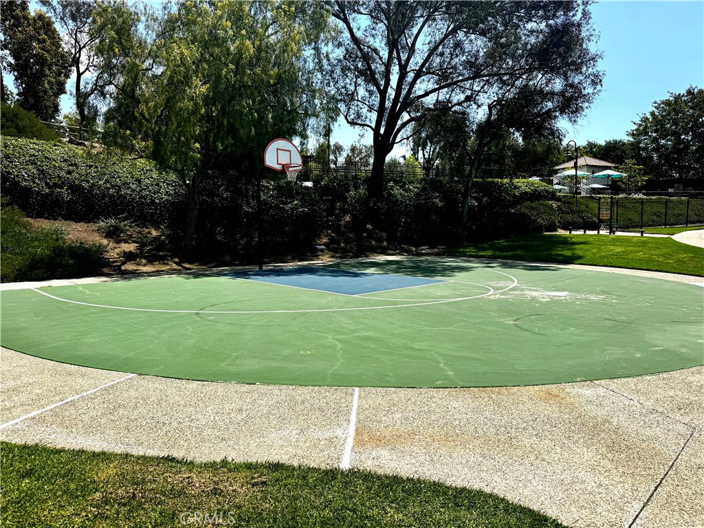25 Radiance Lane