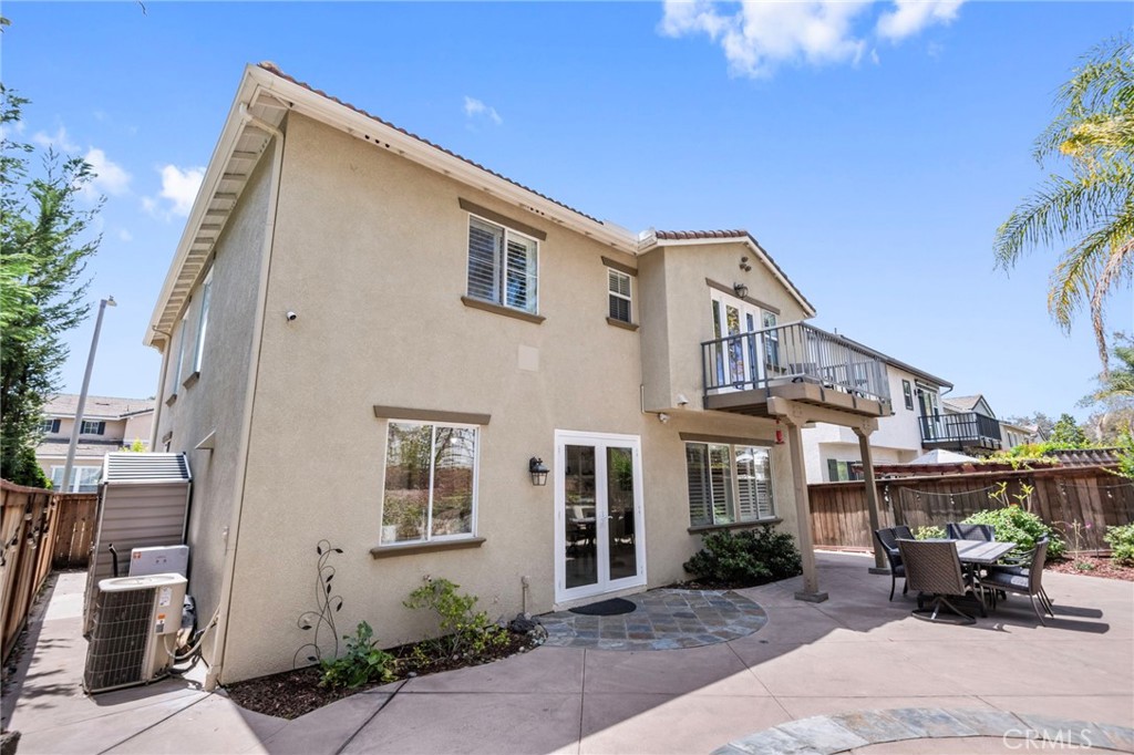 25 Radiance Lane