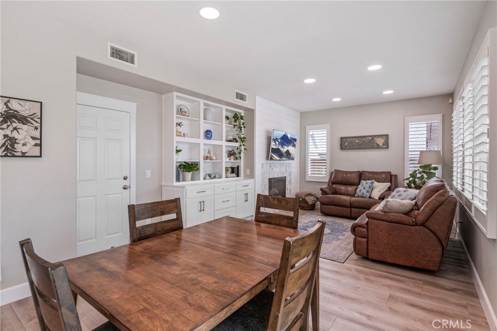 25 Radiance Lane