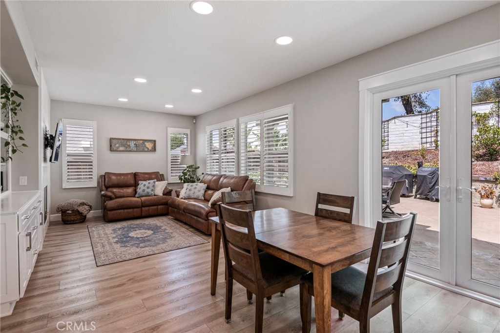 25 Radiance Lane