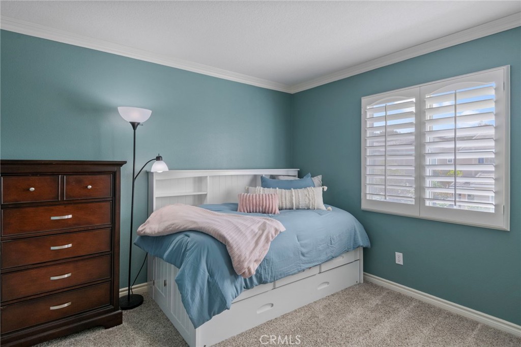 25 Radiance Lane