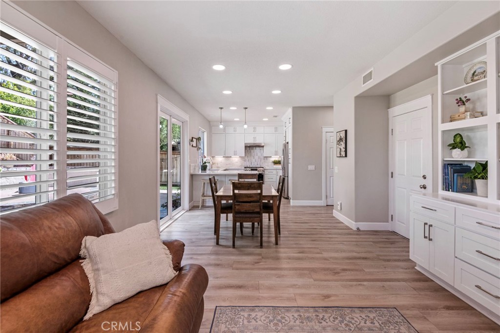 25 Radiance Lane