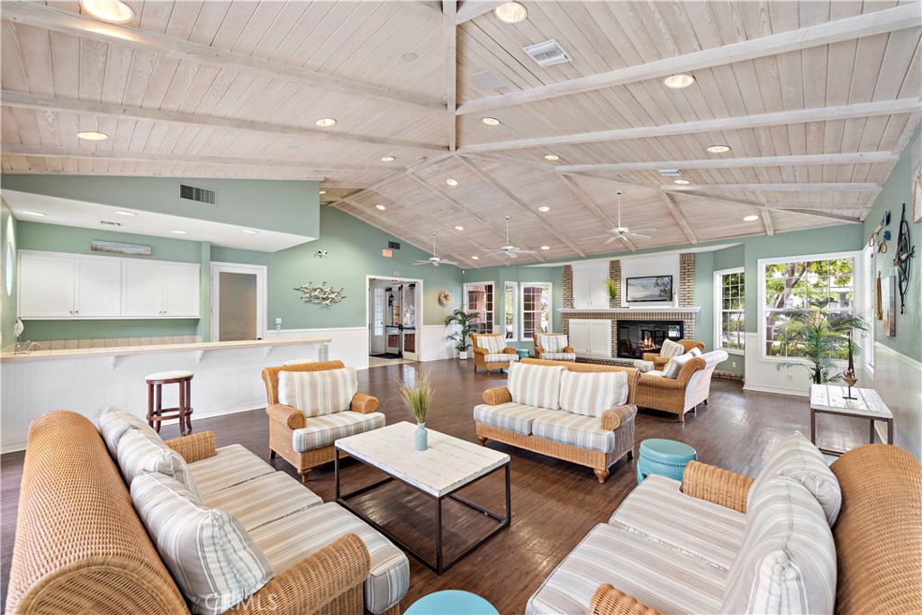23412 Pacific Park 17k