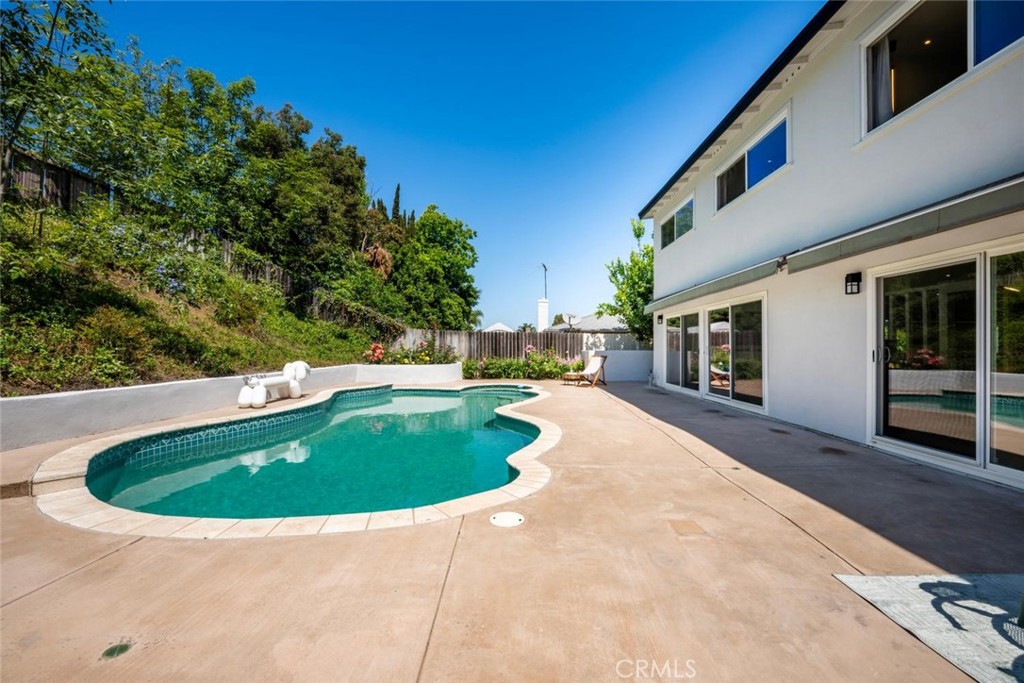 25121 Ericson Way