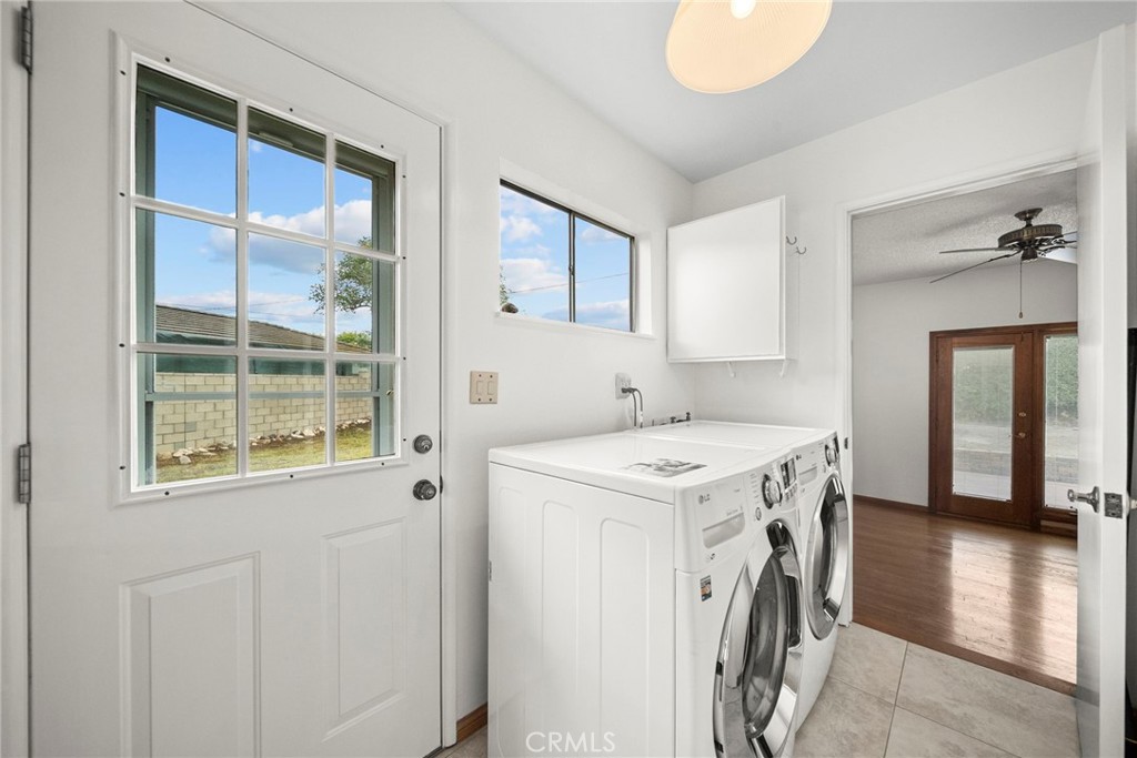 11642 Barclay