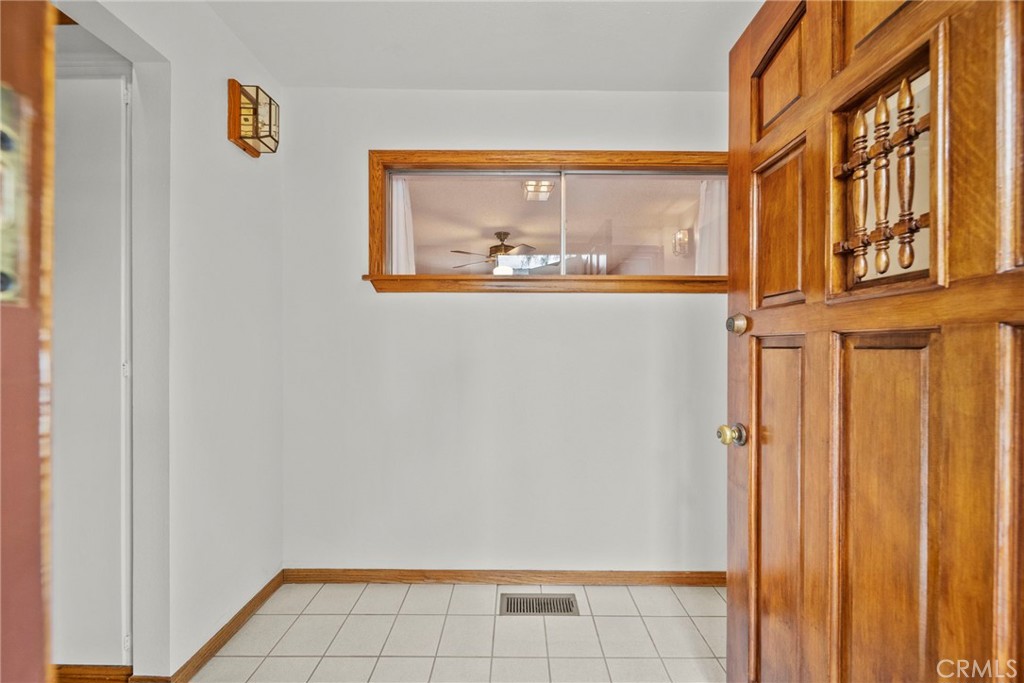 11642 Barclay