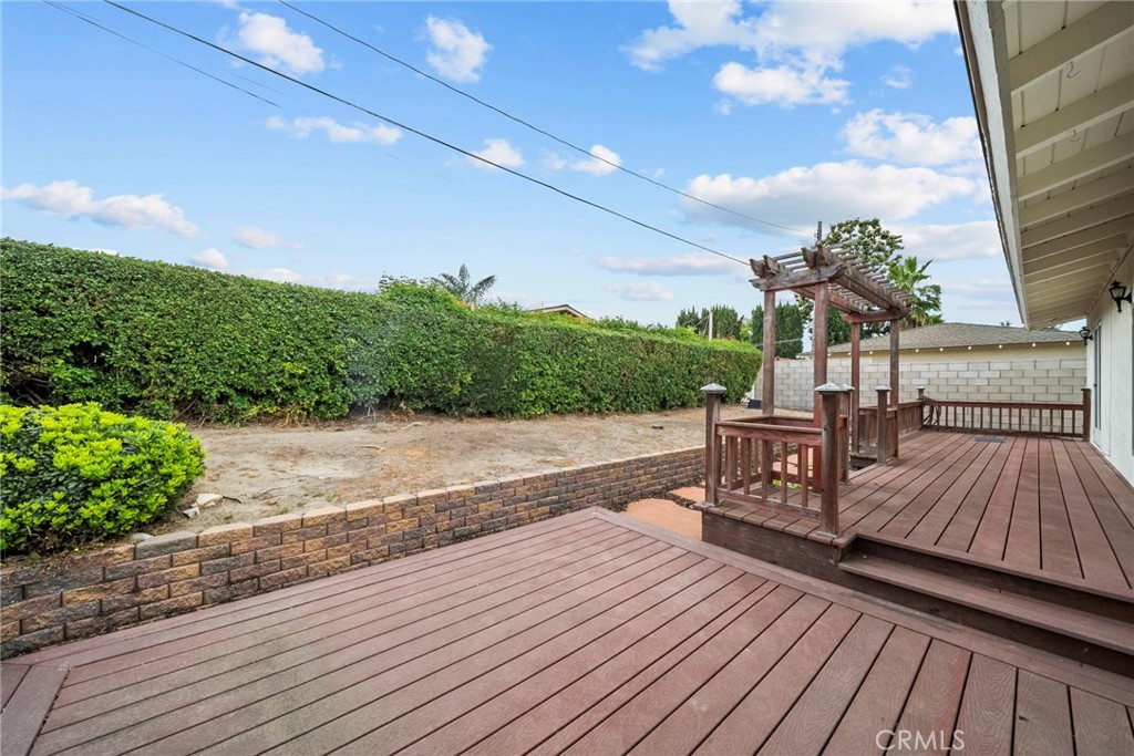 11642 Barclay