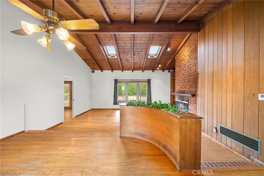 11642 Barclay
