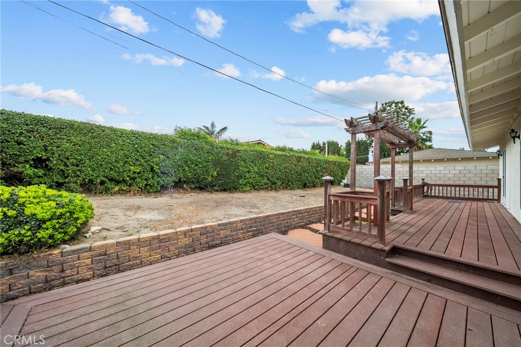 11642 Barclay