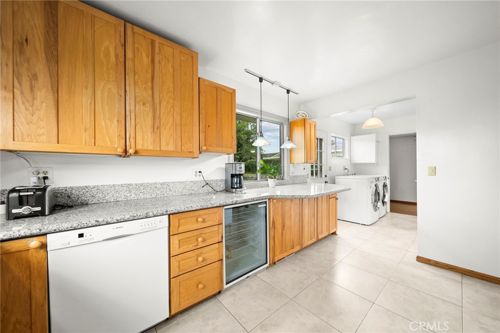 11642 Barclay