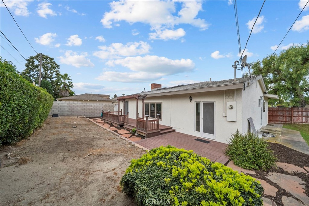 11642 Barclay