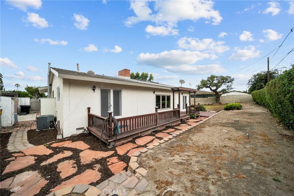 11642 Barclay