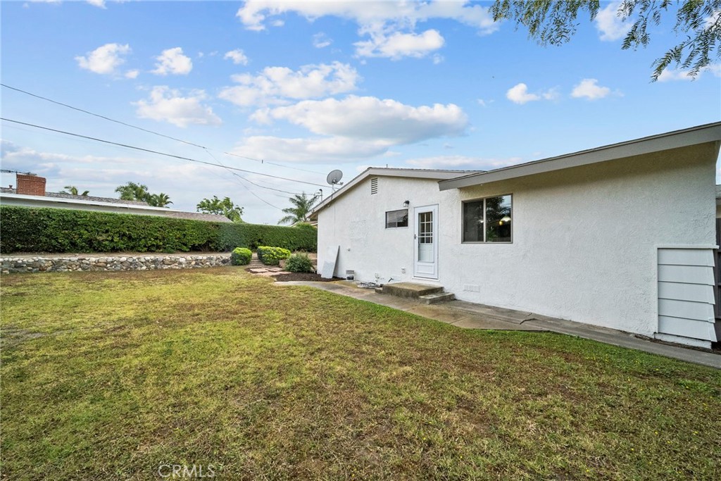 11642 Barclay