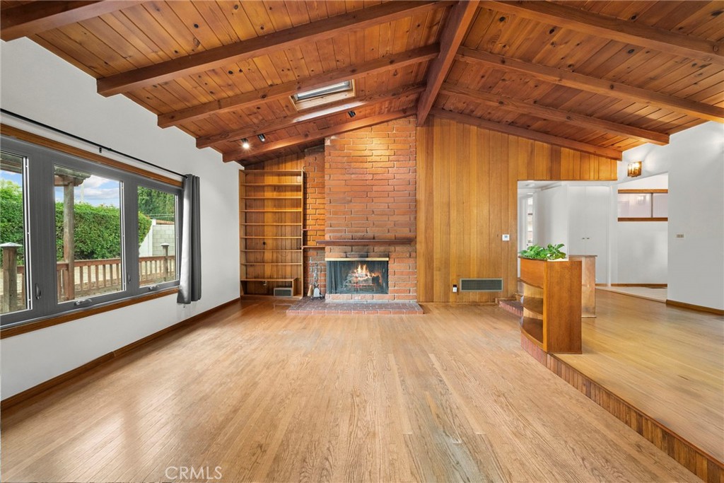11642 Barclay