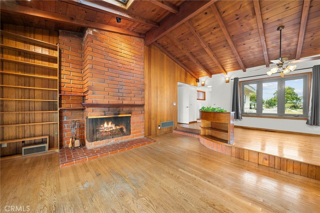 11642 Barclay