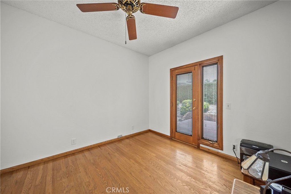 11642 Barclay