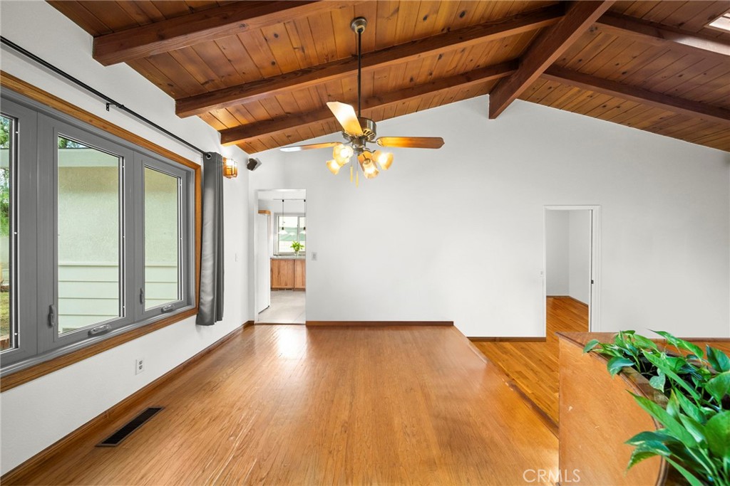 11642 Barclay