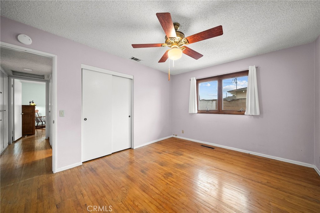 11642 Barclay