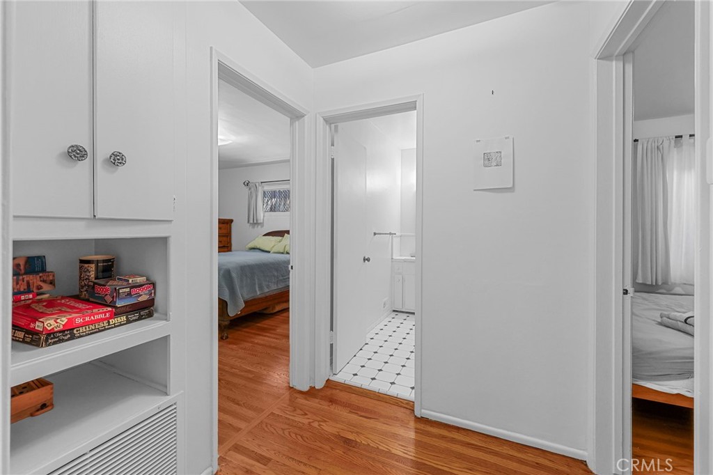 5703 Freeman