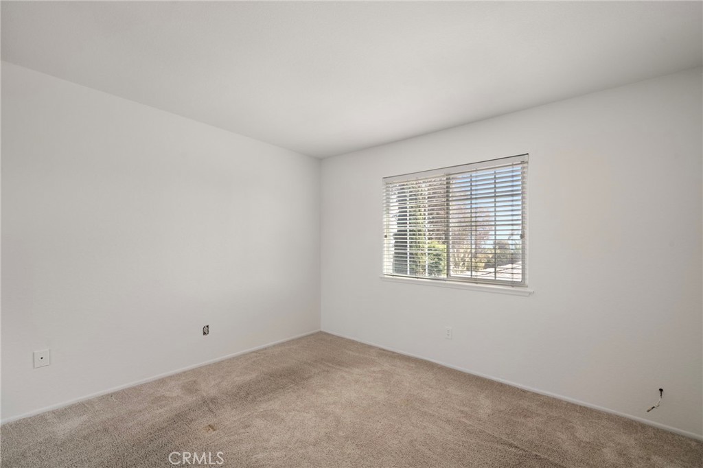1128 W Aster