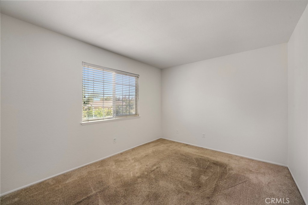 1128 W Aster