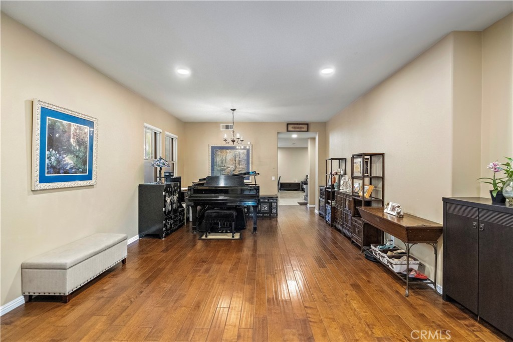1421 Thatcher Street