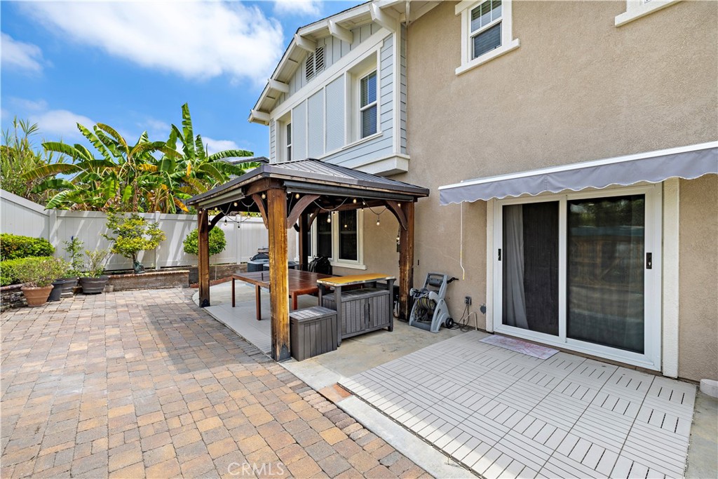 1421 Thatcher Street