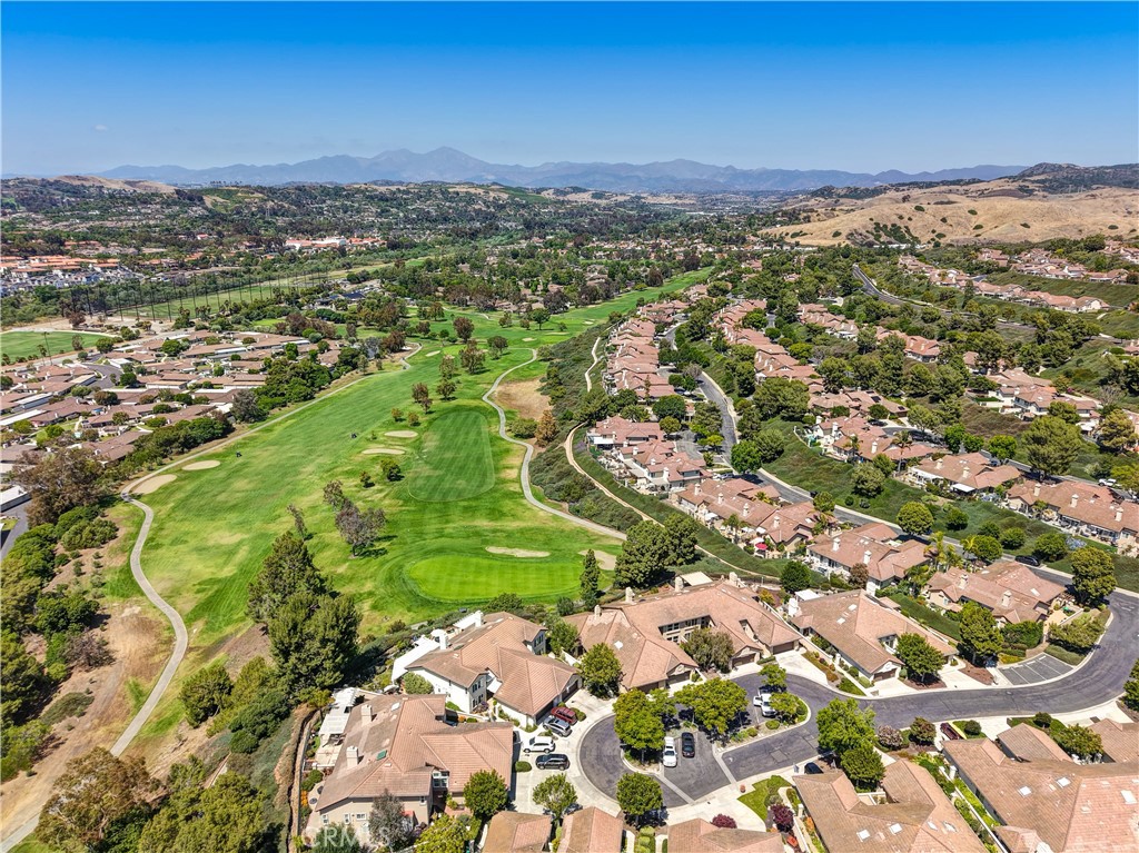27209 Paseo Lomita