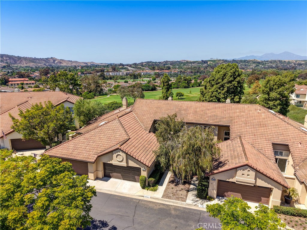 27209 Paseo Lomita