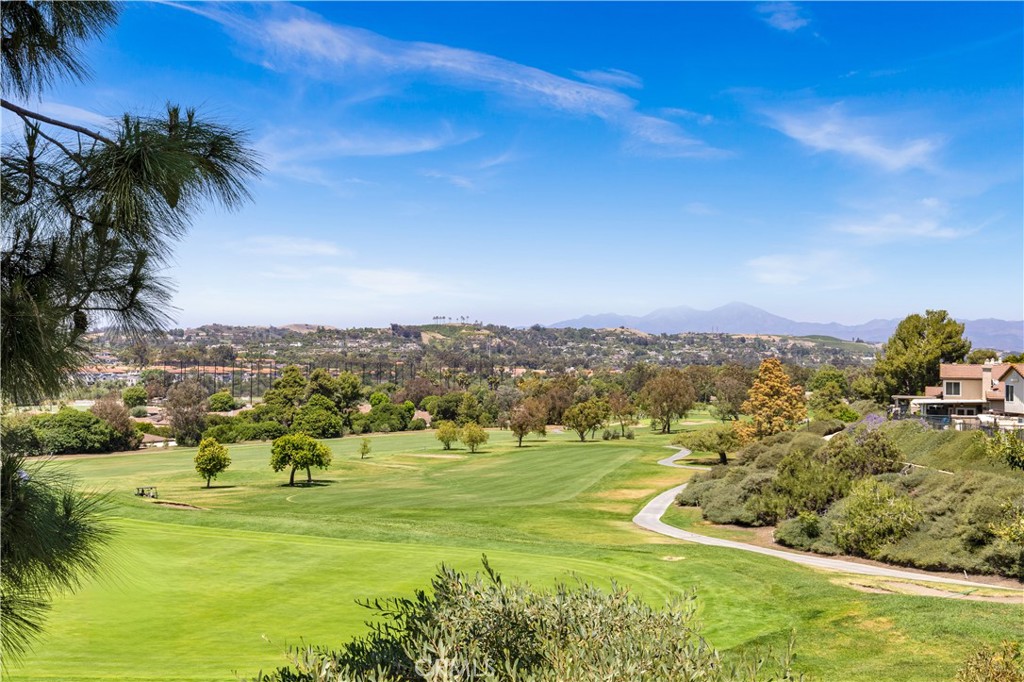 27209 Paseo Lomita
