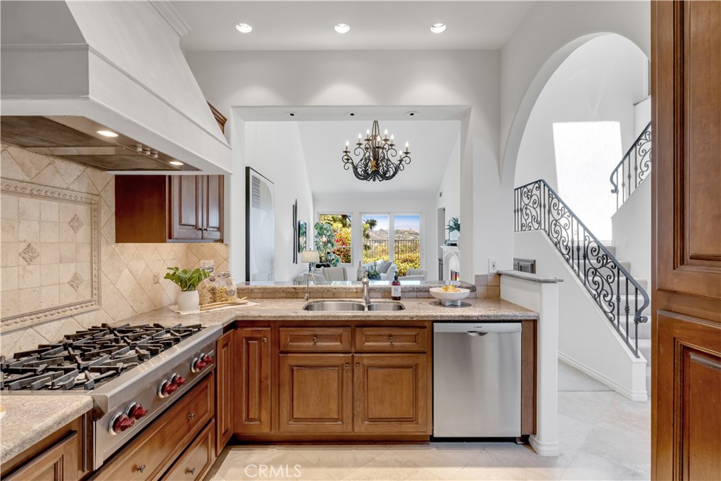 27209 Paseo Lomita
