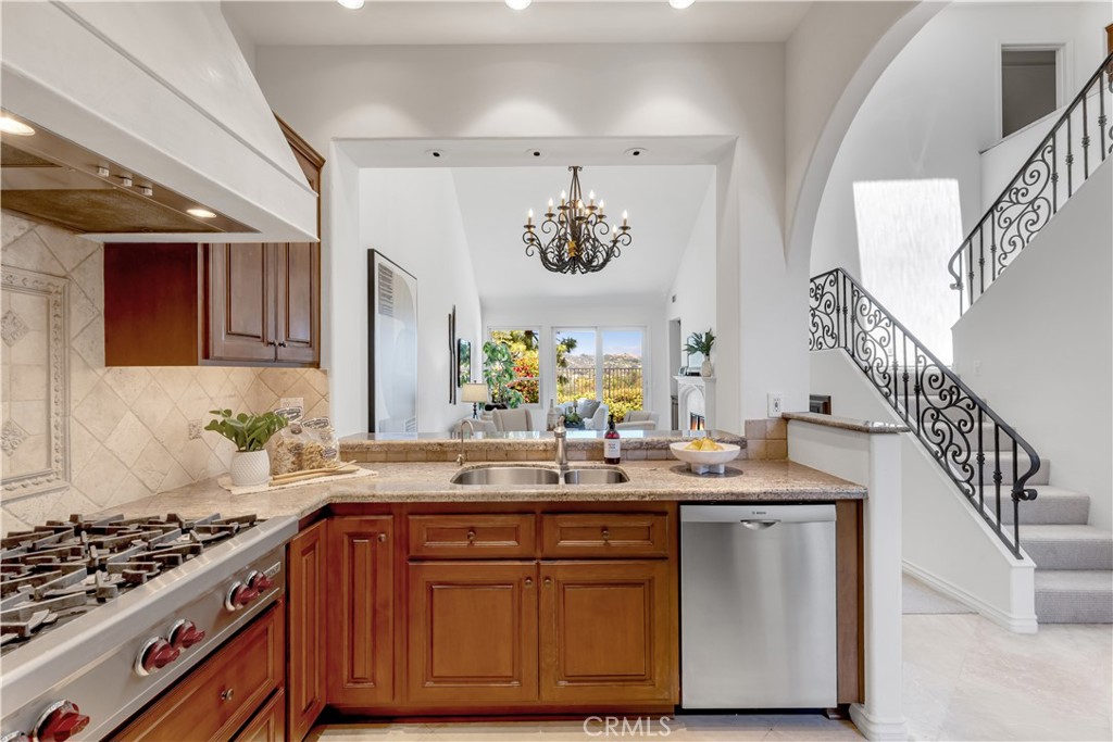 27209 Paseo Lomita