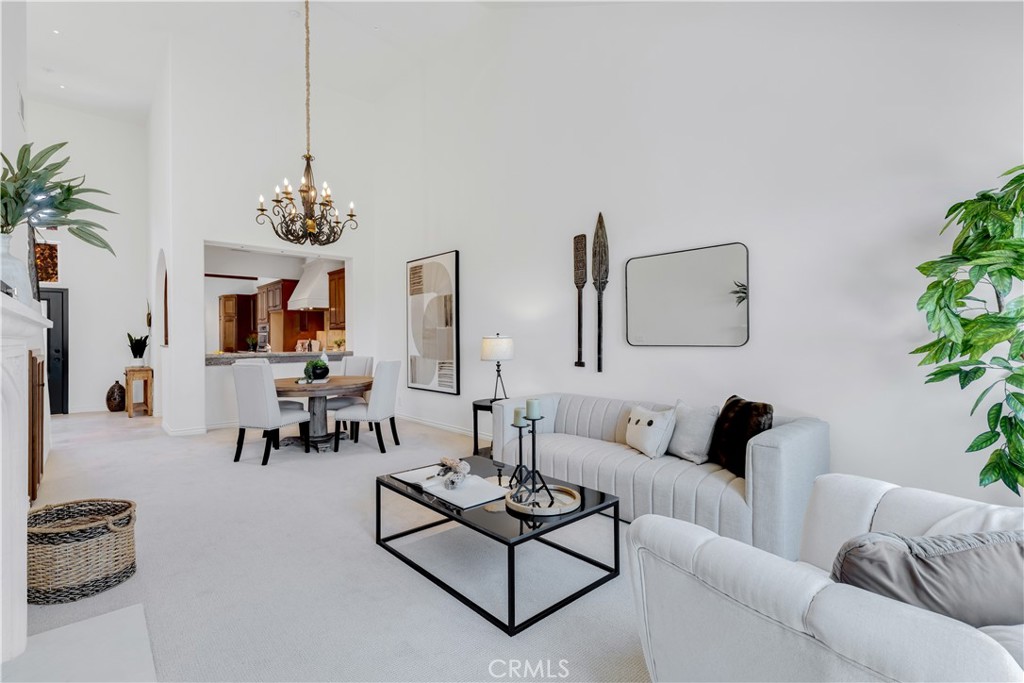 27209 Paseo Lomita