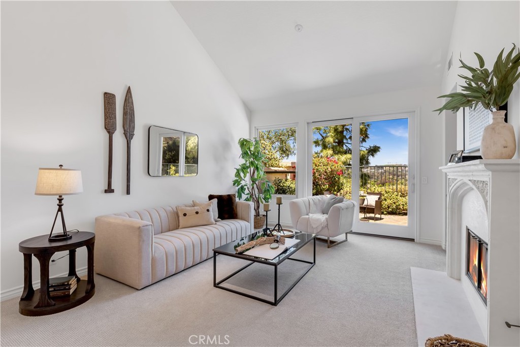 27209 Paseo Lomita