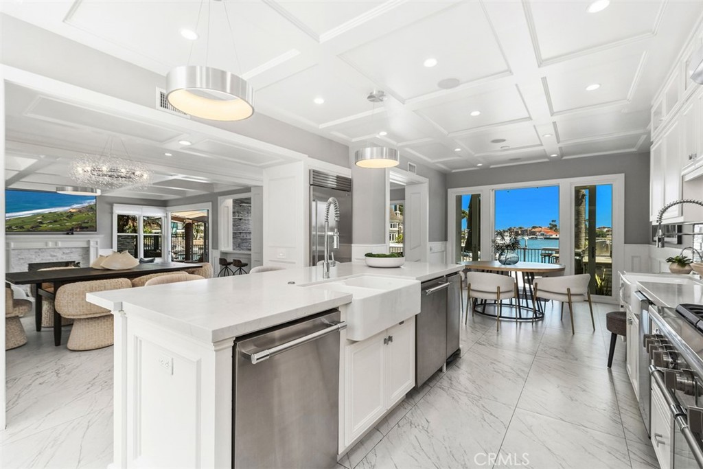 3212 Portofino Circle