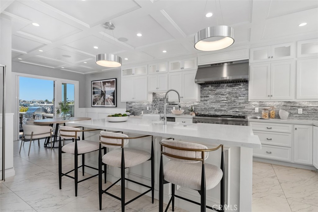 3212 Portofino Circle